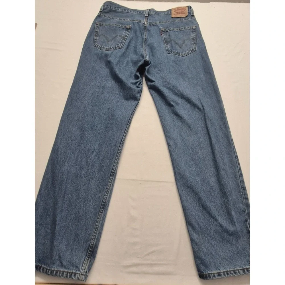 VTG Levi 550 men's relaxed fit medium wash denim blue‎ jeans 36x33 Cotton